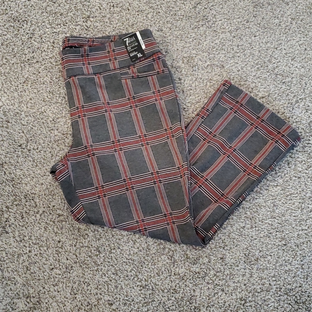 New York & Company pull on dress pants